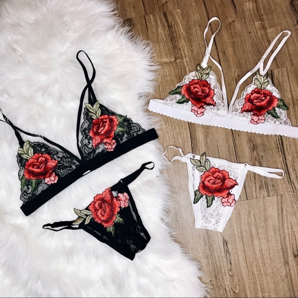 the Brazilian boutique Other - 2 lace Bralettes Sets with flower embroidery 🌺